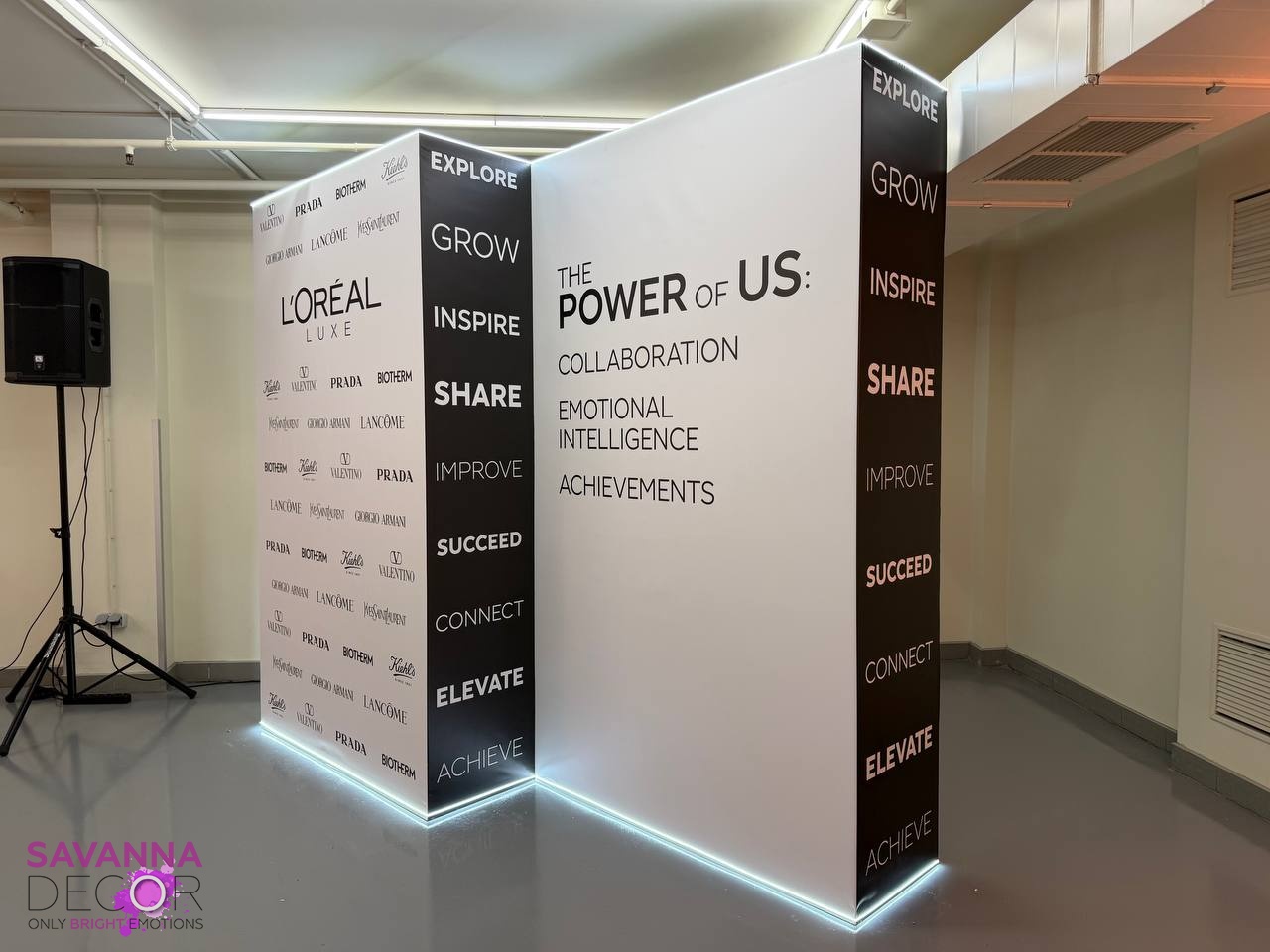 Інформативний стенд